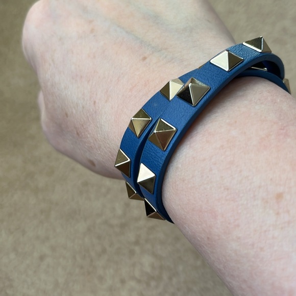Valentino leather stud Blue Bracelet with Gold Studs - Picture 2 of 8